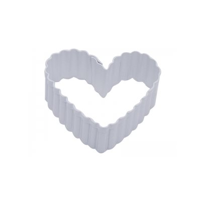Fluted Heart Cookie Cutter Poly Resin 2 1 / 2 Inch